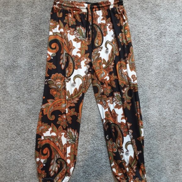 Paisley Pants - Picture 2 of 5
